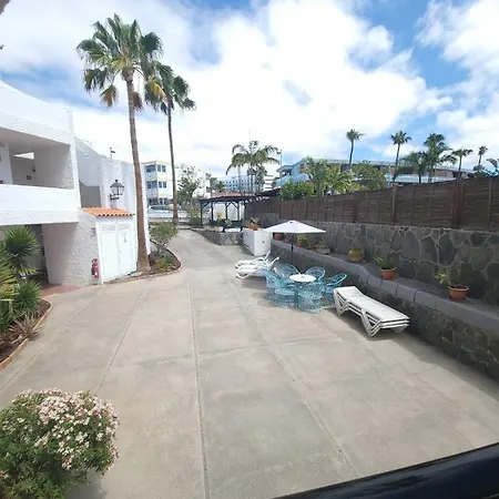 Lovers From In Sunny Gran Canaria Apartment *